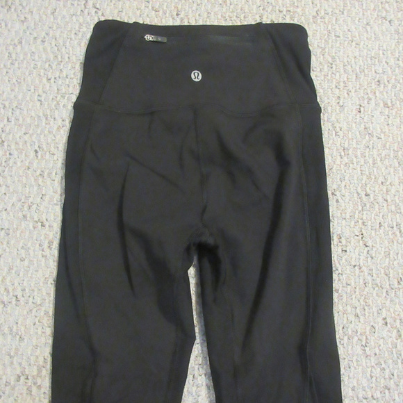 Lululemon On Your Mark Crop (23") Pant - Sz 2 - Picture 8 of 8